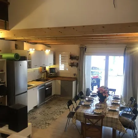 Holiday home Charming House Next To The Sea And Barcelona For 6 *