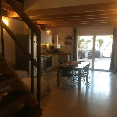 Holiday home Charming House Next To The Sea And Barcelona For 6 Badalona